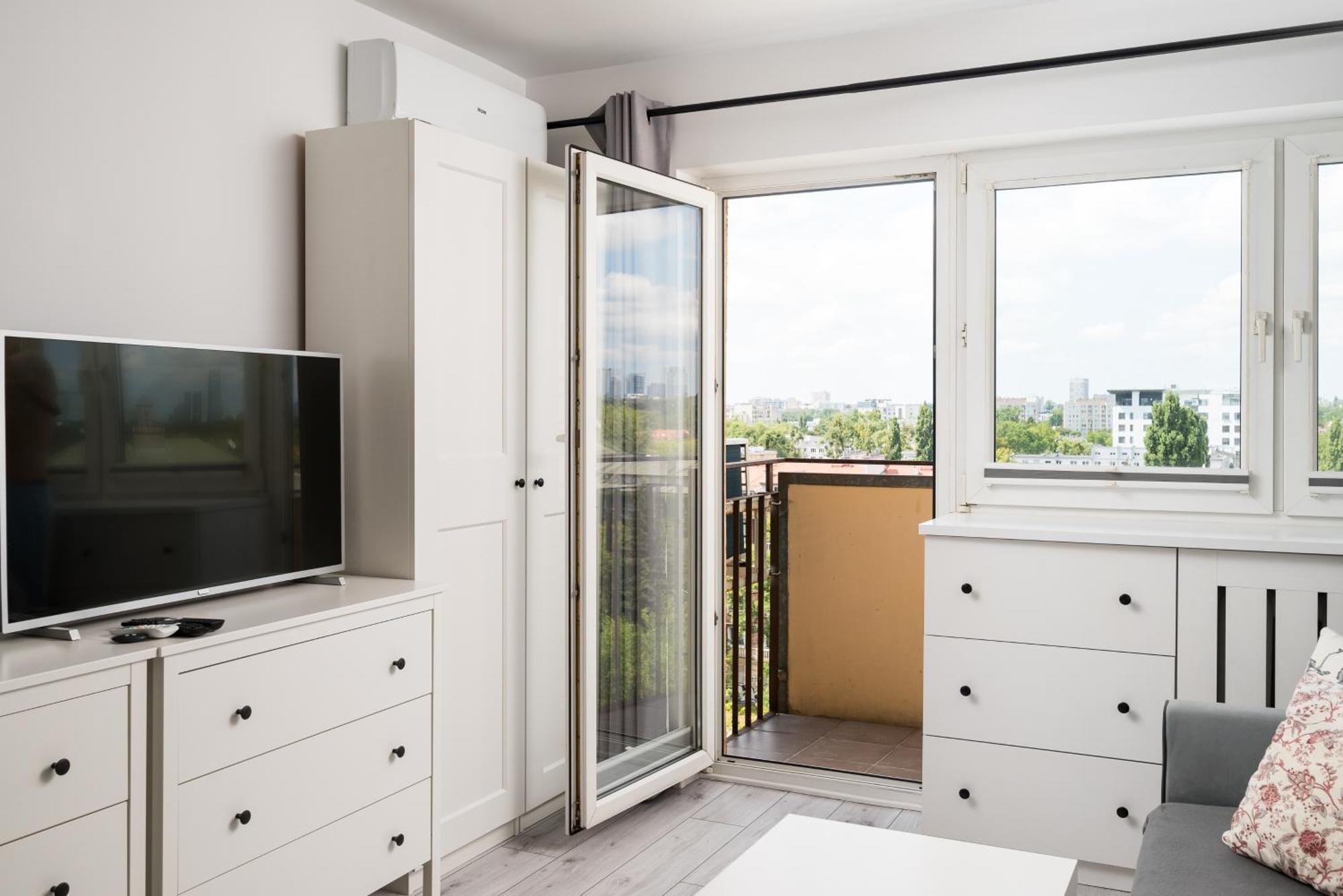 Czerniakowska Comfy Apartament *