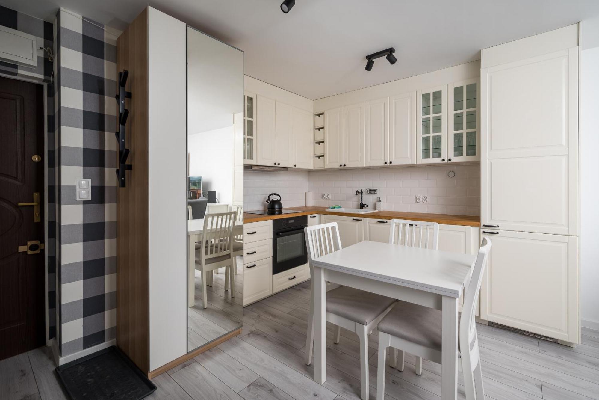 Czerniakowska Comfy Apartament